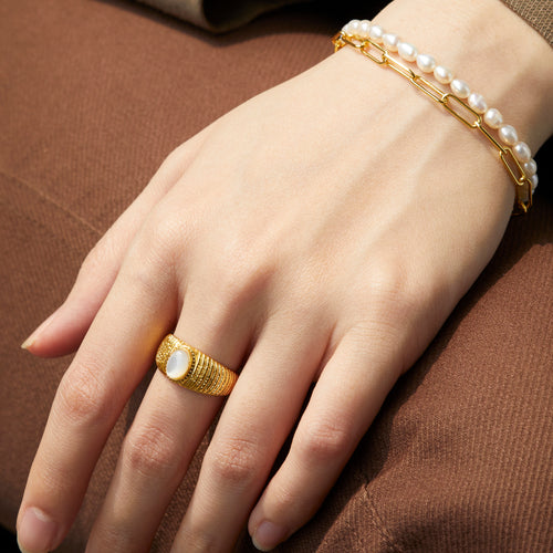 Boho Pearl Chunky Ring - Minimalistic